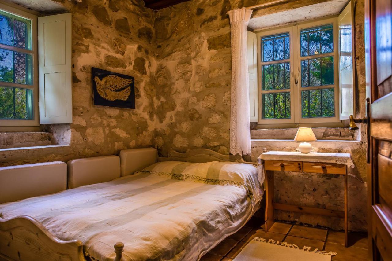 Jianni'S Villa - Stone Villa In The Greenery!! Василікос Екстер'єр фото